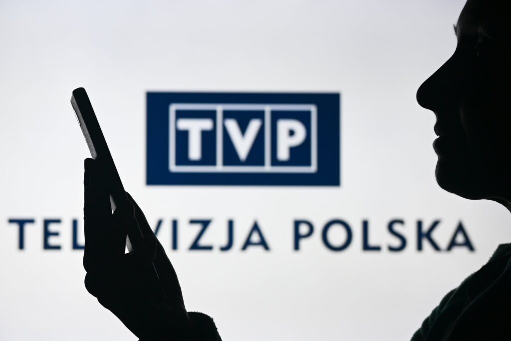 Explore the challenges facing Polish journalism post-2023 election, including public service media reforms, private sector accountability, and efforts to improve journalistic standards. Will media independence be restored?